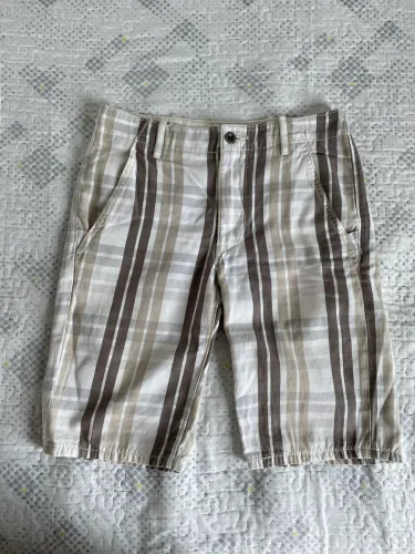 Bermuda da Levis tamanho 38