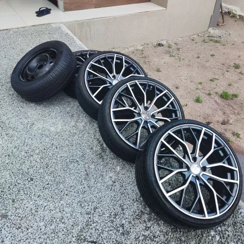 roda aro 18 com 4 pneus novos