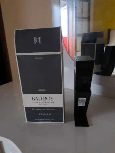 Perfume Bad Boy EDP lê Parfum 100 ML novo