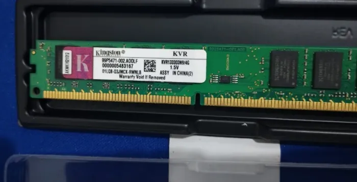 Memória RAM 4 GB DDR3