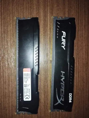 Memória RAM 16GB - Kingston HyperX Fury 8GB (2x) 3200MHz CL16 DDR4
