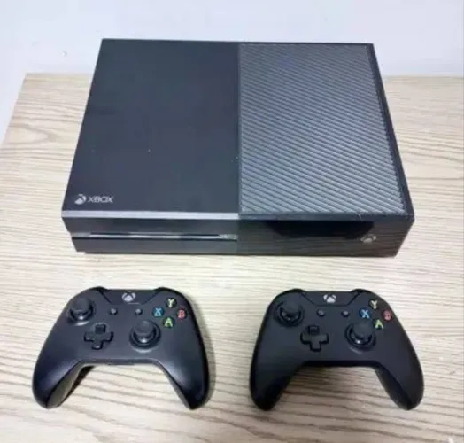 Xbox one com 2 manete e jogos 
