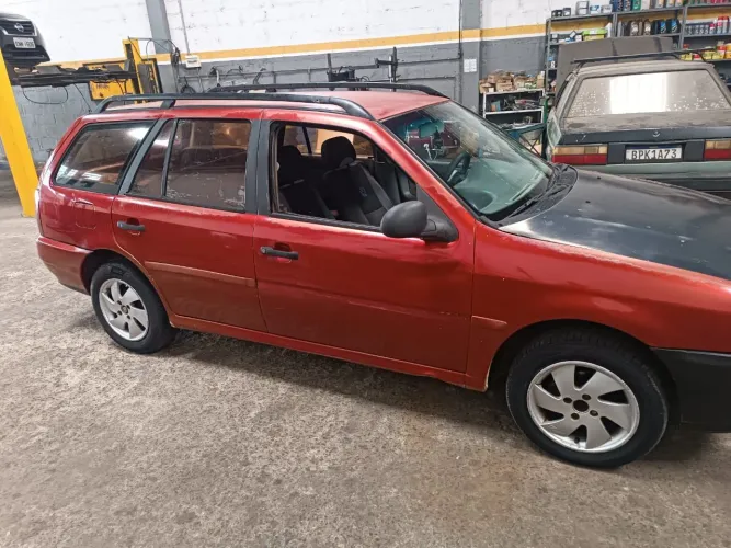Volkswagen Parati GL 1.8 MI/ Club 1.8 MI 2P E 4P (álcool) 1999