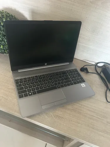 Notebook hp i3 10 geração 