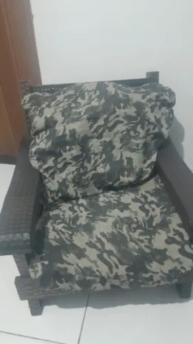 Vendo jogo de sofá de madeira ipê