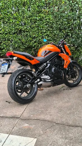 Kawasaki ER6N 2011 muito bem cuidada