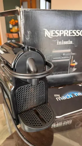 Cafeteira Nespresso Inissia