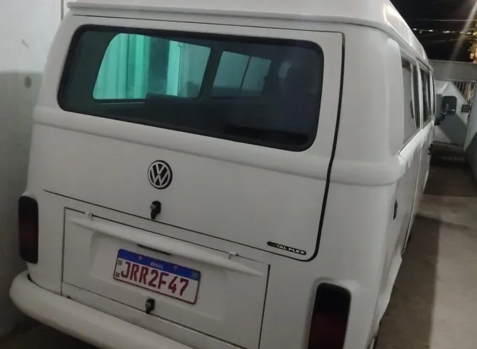 Volkswagen Kombi Standard 1.4 MI Total Flex 8V 2009