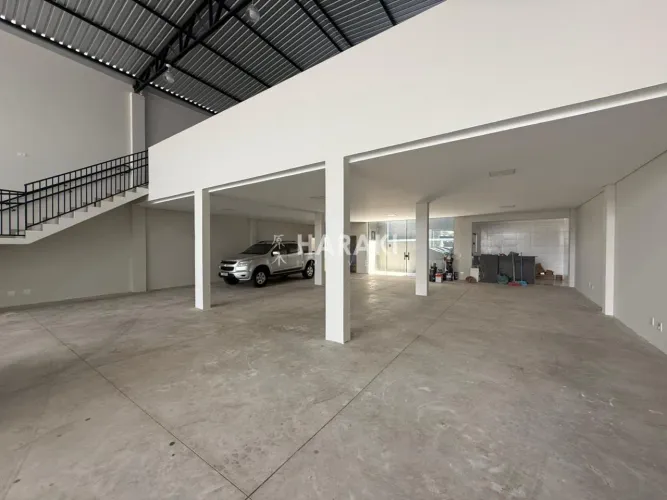 Barracão para locação no Jardim Alvorada - Maringá/PR