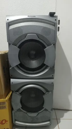 Vendo som da mundial 1500 de potência 