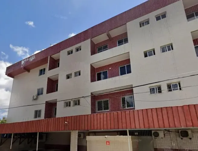 Apartamento de 2 quartos no Ed. Antonio Henrique Pinto Este aconchegante apartamento de 56