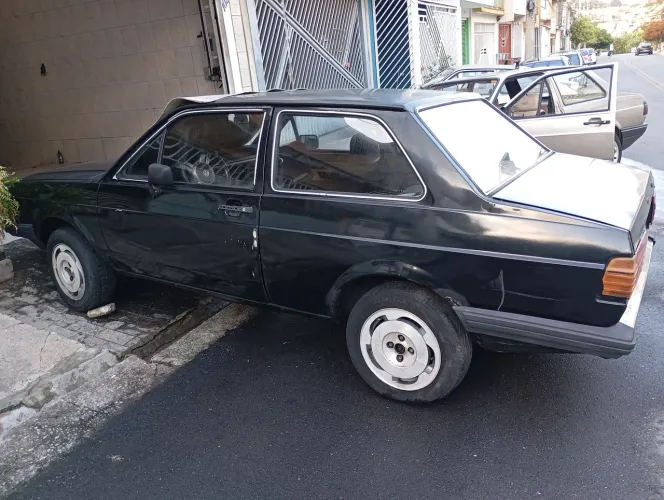 Volkswagen Voyage GL/ Special 1.6/ 1.8 (álcool) 1986