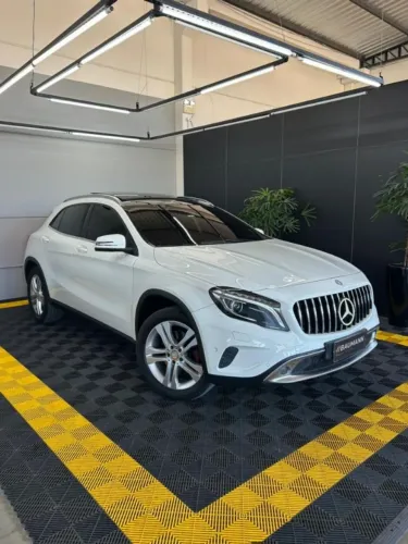 Mercedes-Benz GLA 250 Sport 2.0 TB 16V 4X2 211cv Aut. 2016