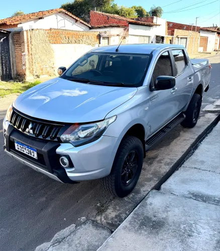 Mitsubishi L200 Triton Motorsports HPE 2.4 Dies 2021
