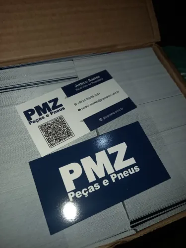 Banners, Cartões de visita, Panfletos, Pastas, Calendários, Cardápios, Placas de identific