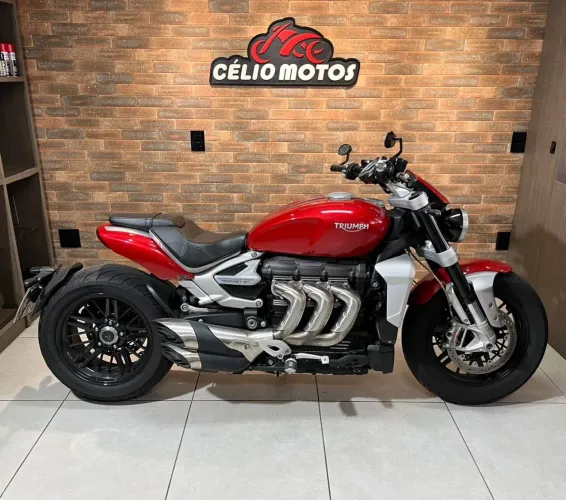 ROCKET III R 2500CC VERMELHA 2021/2021