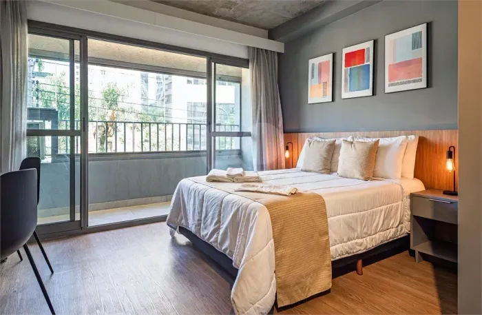 Apartamento Studio - Moema - 1 Quarto - Venda / Compra - Próximo ao Metrô