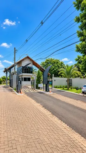 Condomínio Parque Residencial Primavera - Jau - SP Lote de Esquina