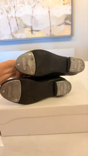 SAPATO DE SAPATEADO INFANTIL