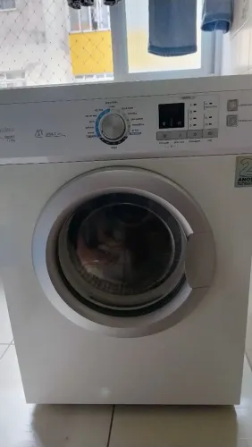 Secadora de roupas Midea 