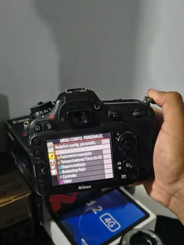 Câmera fotográfica Nikon d7100