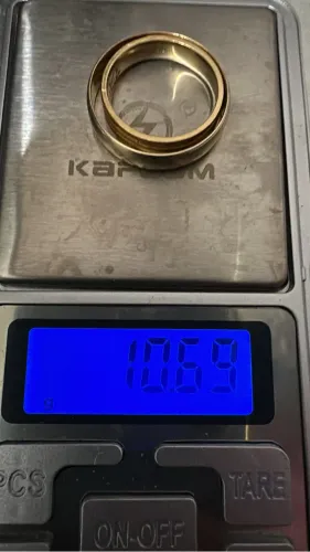 OURO 18K DUAS ALIANÇAS 10.69 gramas