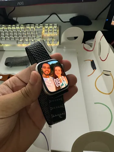 Vende-se Apple Watch 8 45mm GPS (Edição prata)