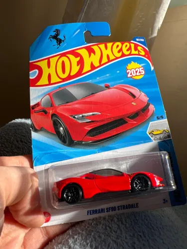 Ferrari F40 + Ferrari SF90