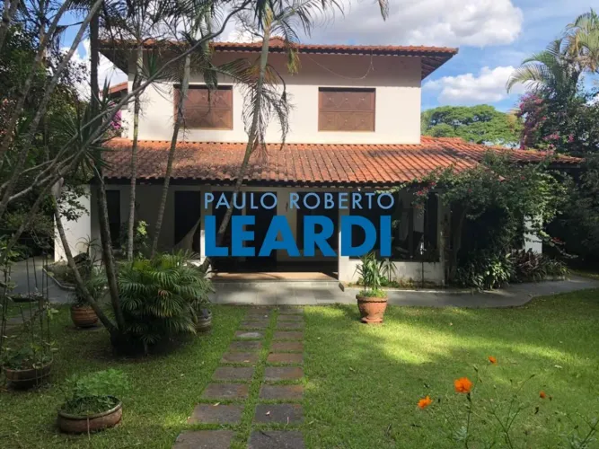 SOBRADO - VILA AMÉLIA - SP
