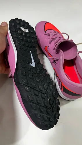 Chuteira Nike Mercurial