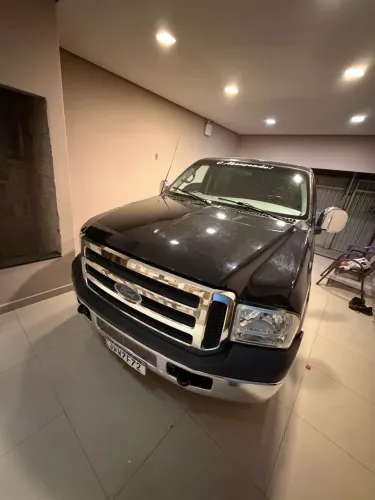 Ford F-250 XLT 4.2 180cv CD TB Diesel 2004