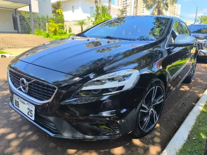 Volvo V40 T-5 R-design 2.0 Aut. 2018