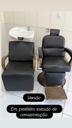 Cadeira e lavatório