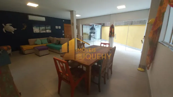 CASA DE CONDOMINIO RESIDENCIAL em SÃO SEBASTIÃO - SP, JUQUEHY