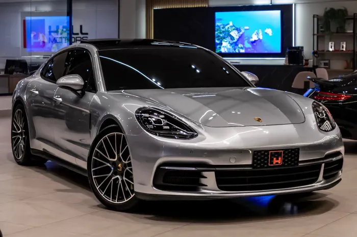 Porsche Panamera 3.0 330cv 2020