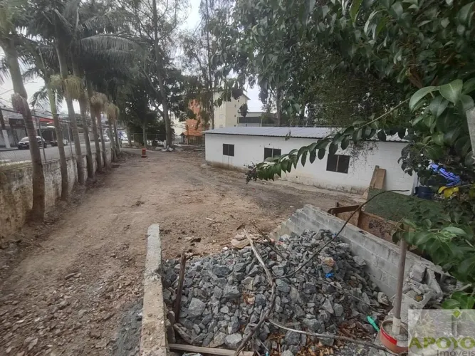 Excelente Terreno à Venda - Vila Pirajussara / Campo Limpo