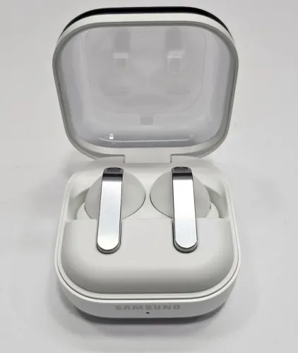 Samsung BUDS 4 PRO