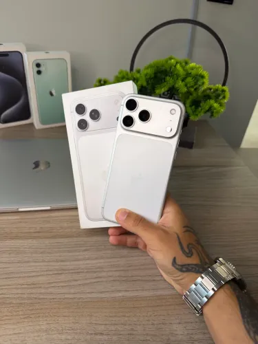 iPhone 17 PRO MAX IMPECÁVEL