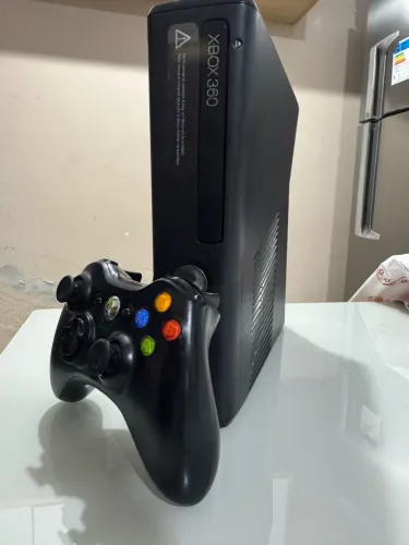 Xbox 360 desbloqueado | 80 jogos na memória 