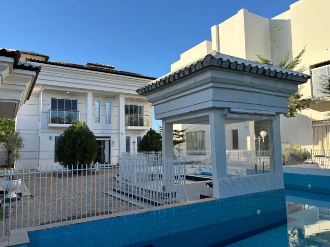 Casa condomínio Polinésia 14 mil incluso condomínio 