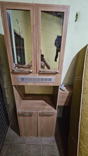Amario duas portas