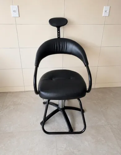 Vendo cadeira de cabeleleiro
