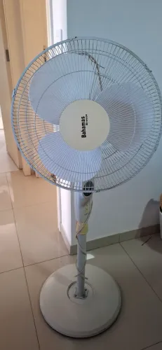 Ventilador pedestal Bahmas Breeze