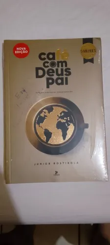 Livro "Café com Deus pai" lacrado