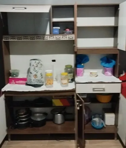 Armário de pezinho 
