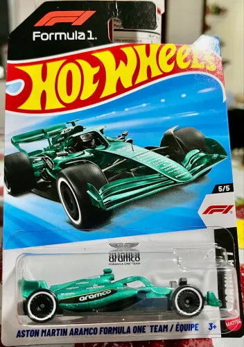 ? Hot Wheels Aston Martin Aramco F1® Team à Venda!