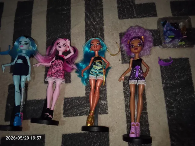 Kit 4 Unidades Monster High Buried Secrets G3 Original