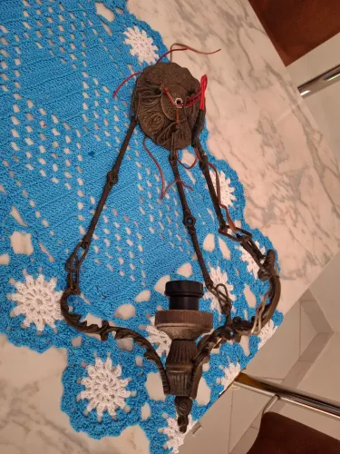 Pendente colonial em metal, antigo