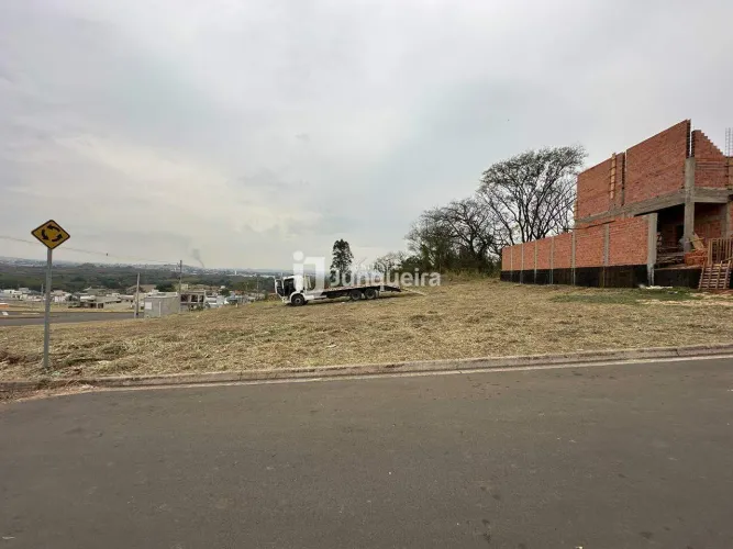 Terreno em Condomínio à venda, Jardim São Francisco - Piracicaba/SP