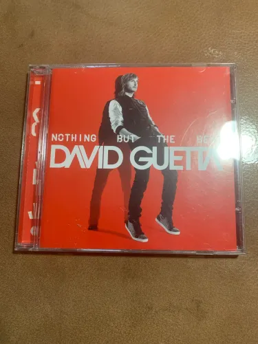 Cd David guetta- nothing but the beat